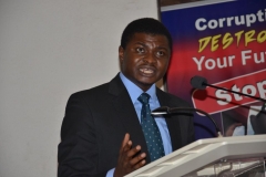 03-Dr.-Oluwafemi-Ladapo-delivering-a-lecture-on-Understanding-Corruption-and-Anti-Corruption-General-Overview-Global-Perspective