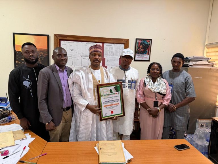 ICPC Director Honoured by NANS with an Award “Vanguard of Good Leadership and Epitome of Hope